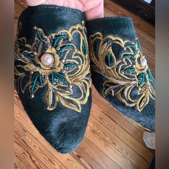 Silvia Cobos Elegant Green Embroidered Women's Mules - Picture 8 of 8